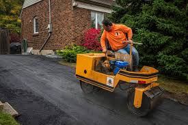 Best Driveway Pressure Washing  in Lynchburg, OH